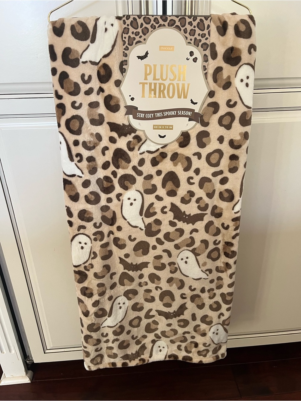 Envogue Halloween Leopard Ghost and Bat Plush Throw Blanket